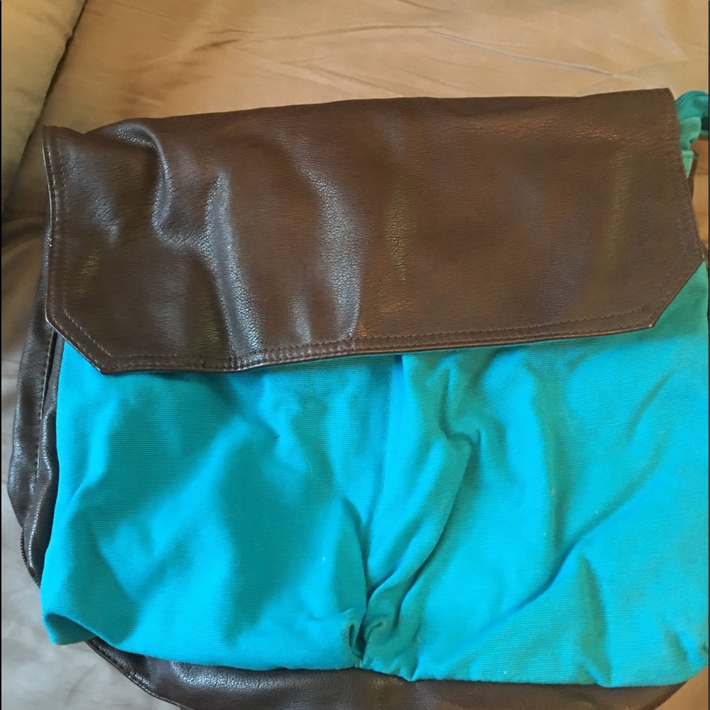 Backpack - Picture 1 of 3